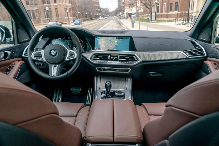 Торпедо BMW X5 M50i (G05) 2019 года  (NA) (фото 18 из 40)
